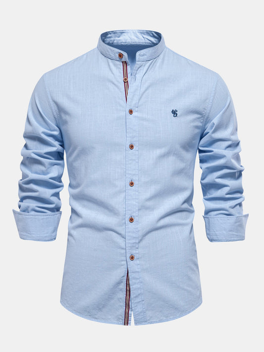 Long-sleeved linen stand-up collar shirt.