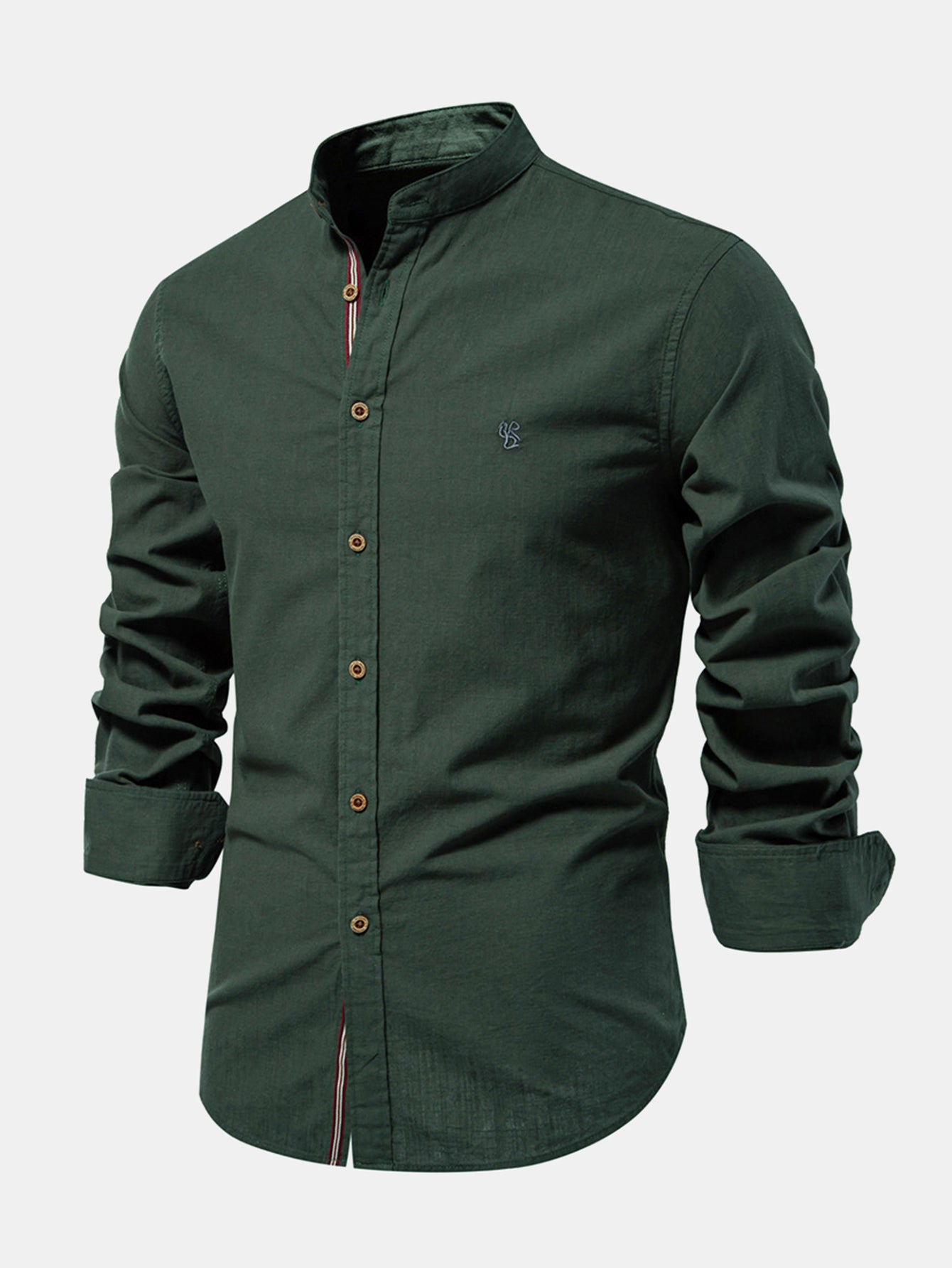 Long-sleeved linen stand-up collar shirt.