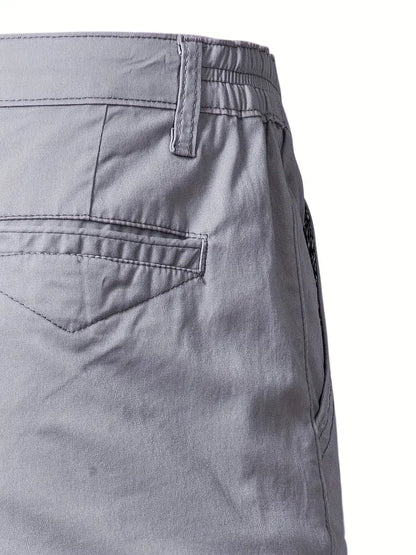 Cotton shorts with pockets