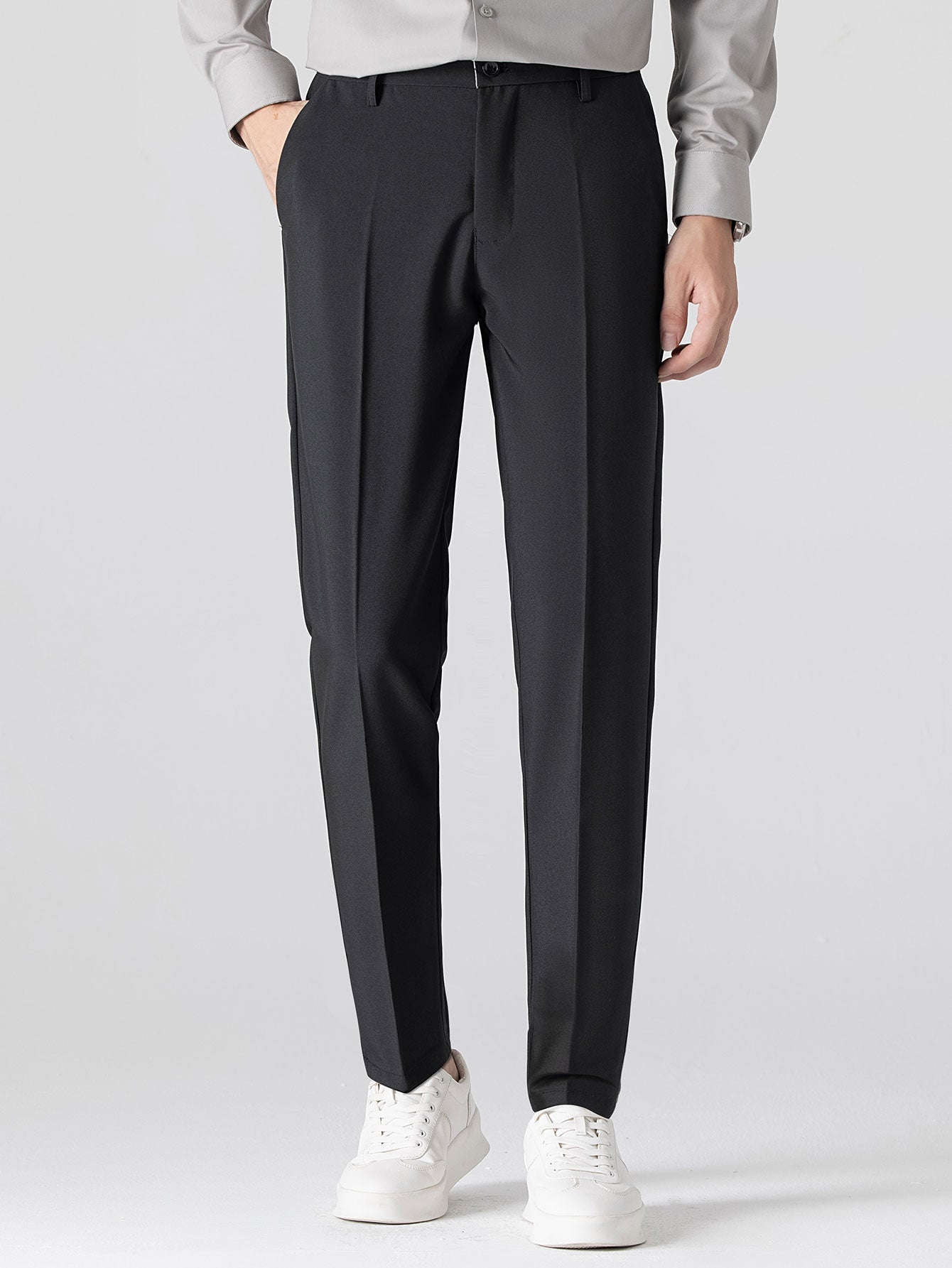 Winchester striped anti-wrinkle shirt and slim-fit trousers