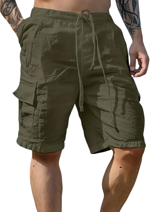 Breathable shorts with elastic waist