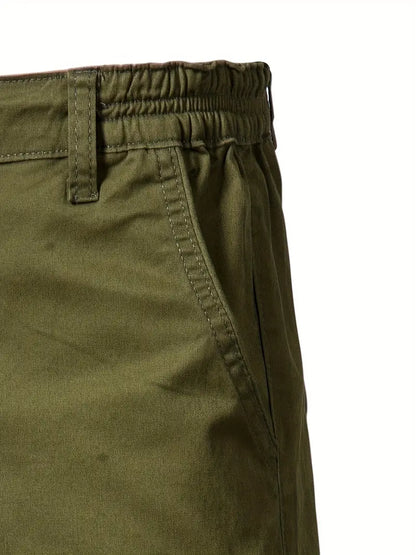 Cotton shorts with pockets