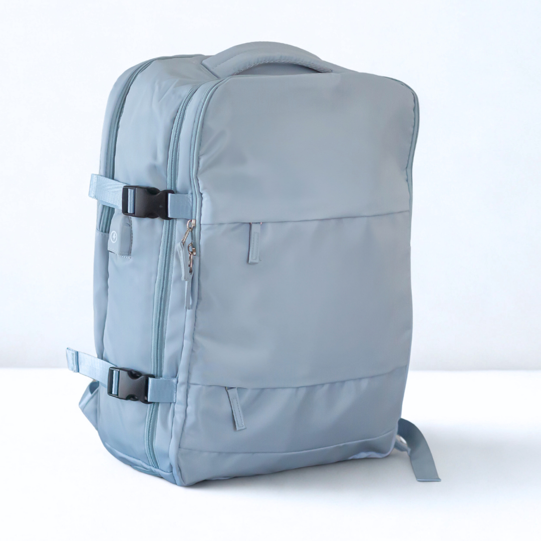 TravelDream – Large Waterproof Travel Backpack + Gift - Last Units Available